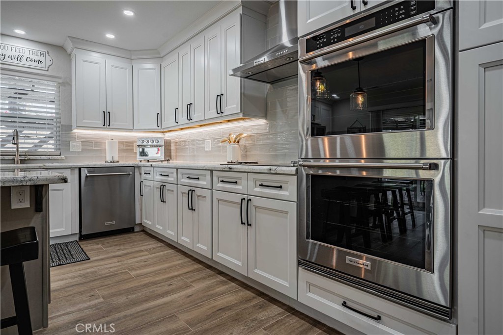 23200 Canyon Lake Drive N