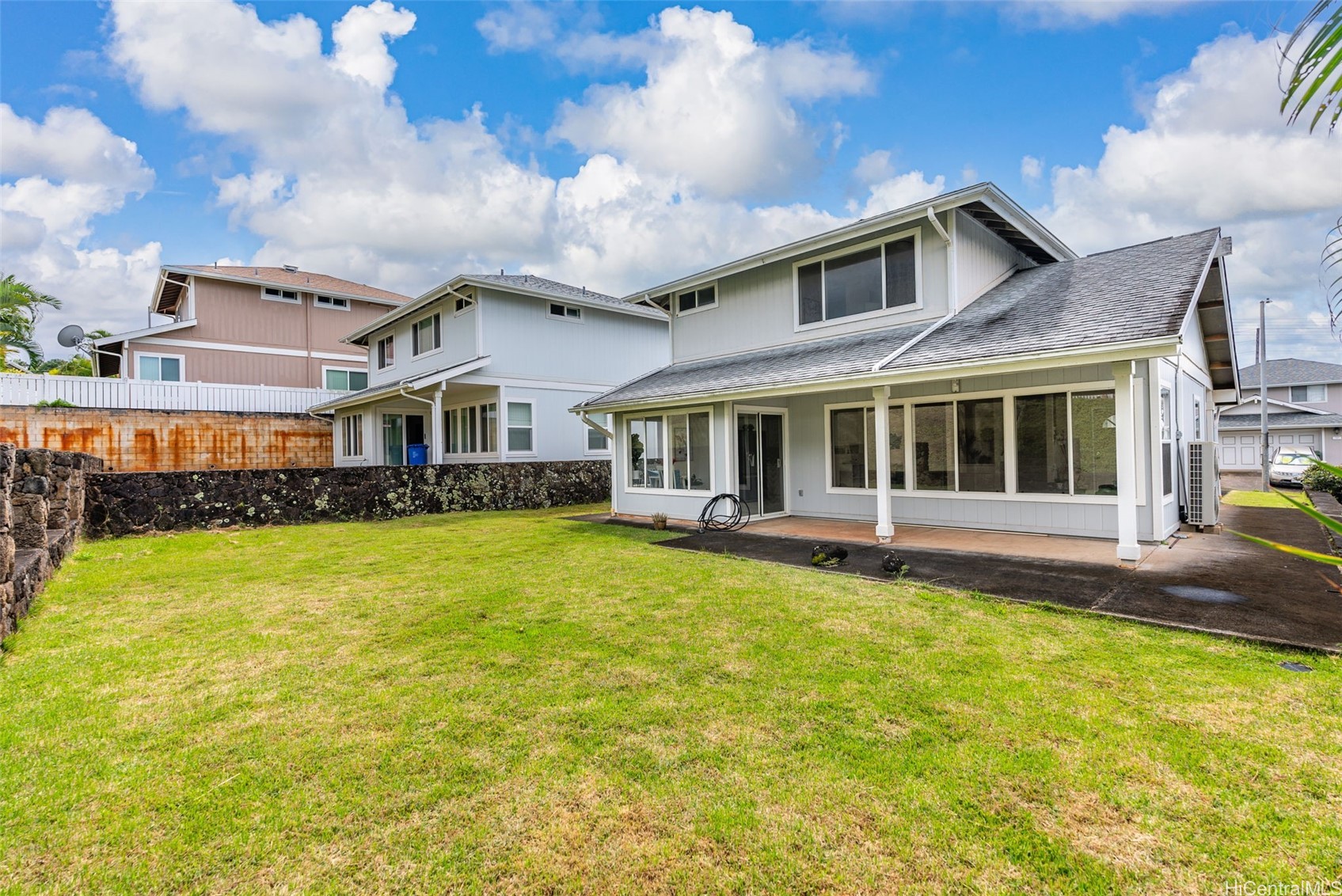 98-2045 Kaahumanu Street G