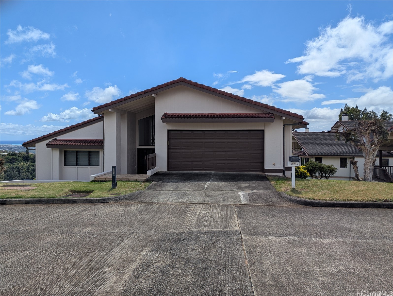 98-1399 Onikiniki Way 24