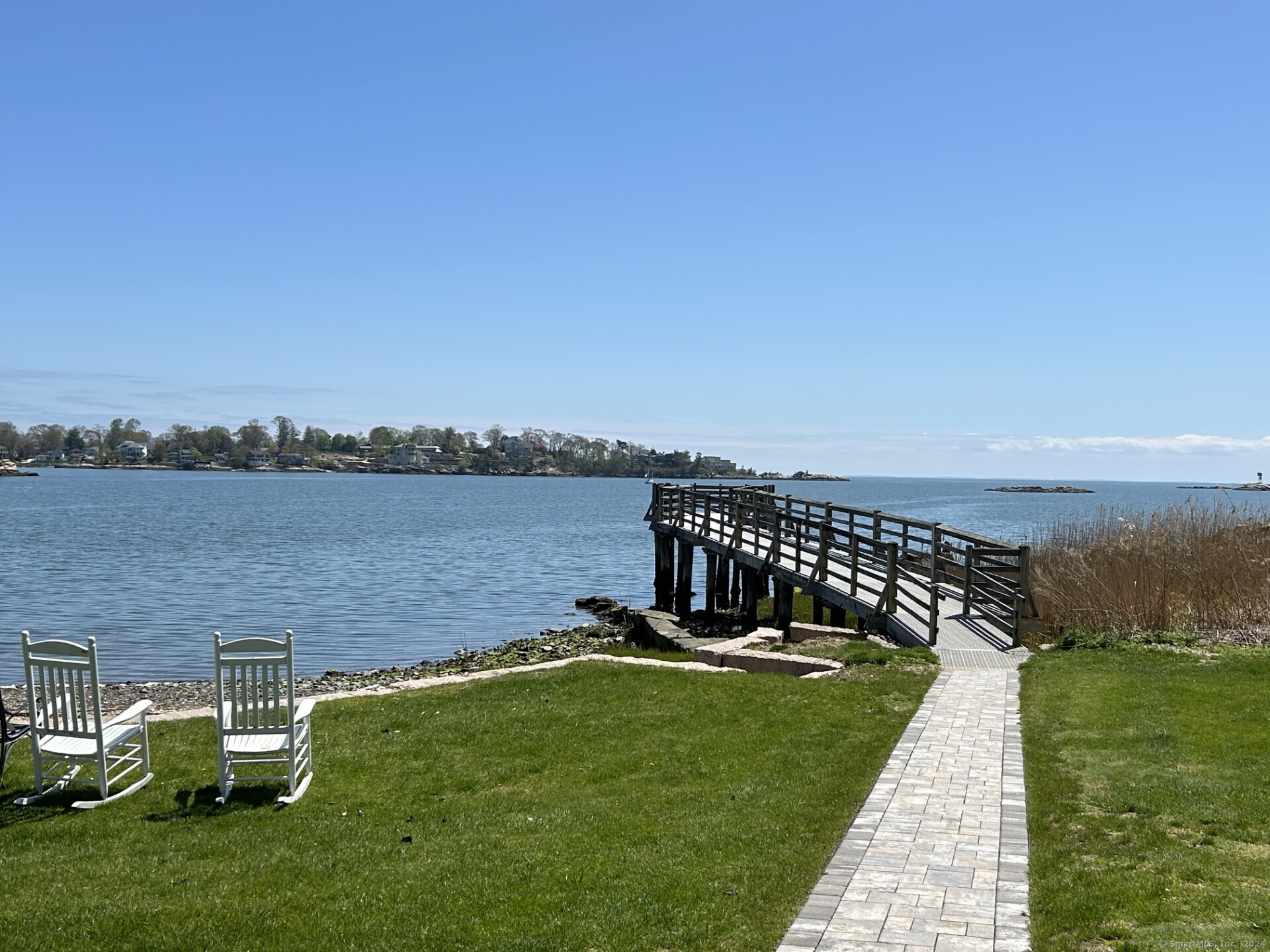 13 Harbour Village B