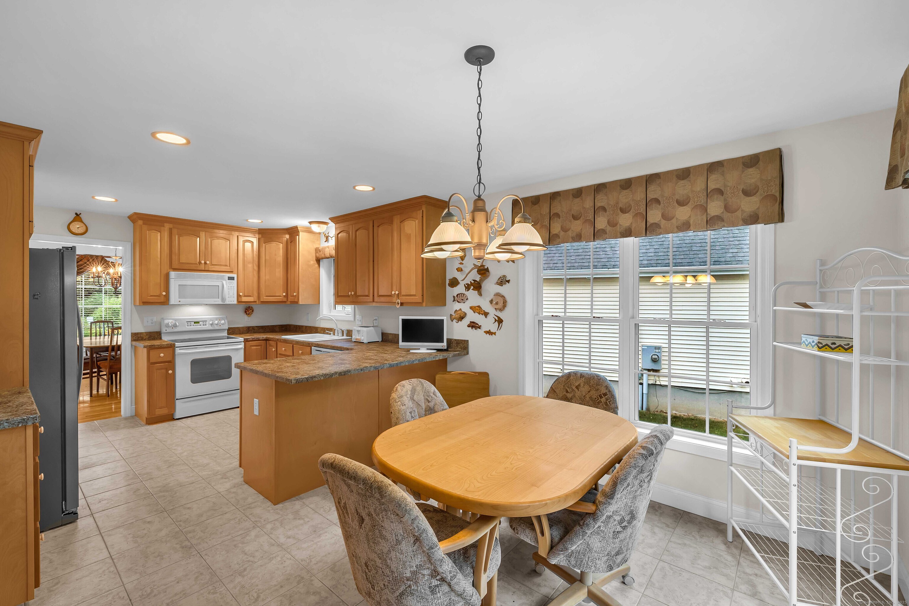 16 Spinnaker Drive 16