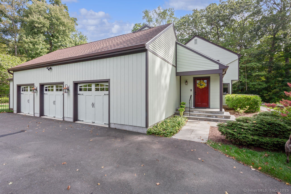 66 Beaver Pond Road