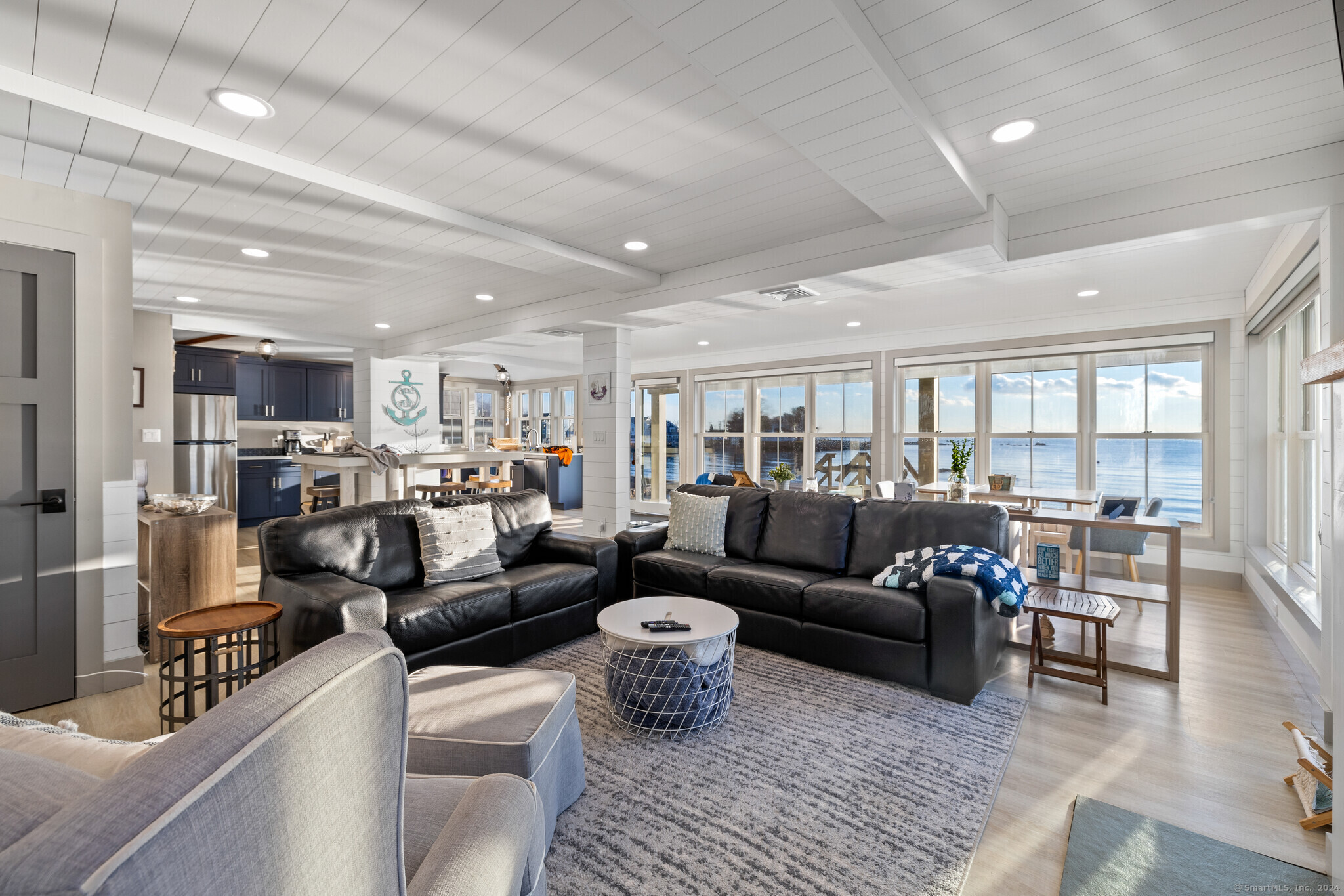 29 Sagamore Cove Road