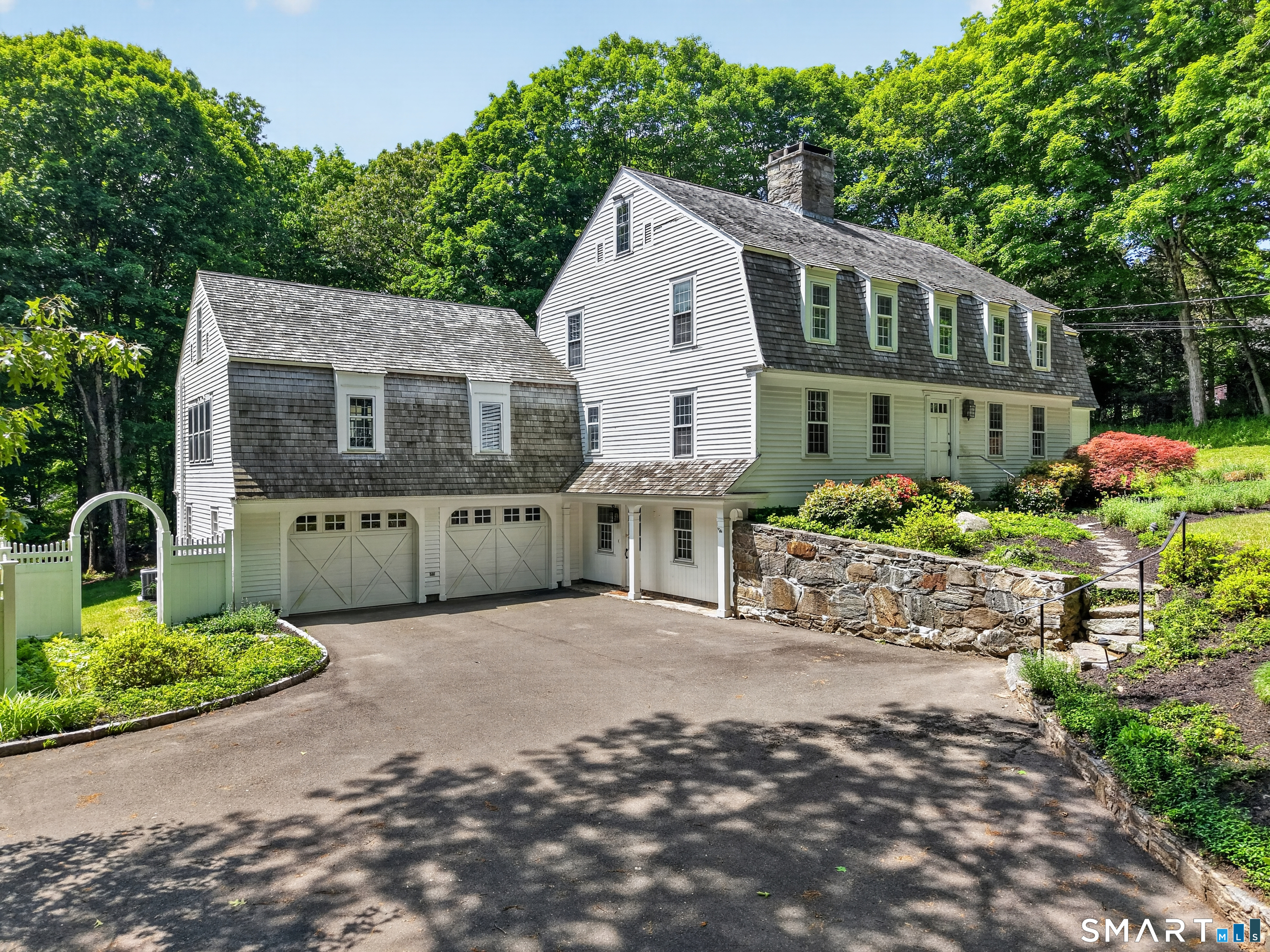 14 Cow Pen Hill Road