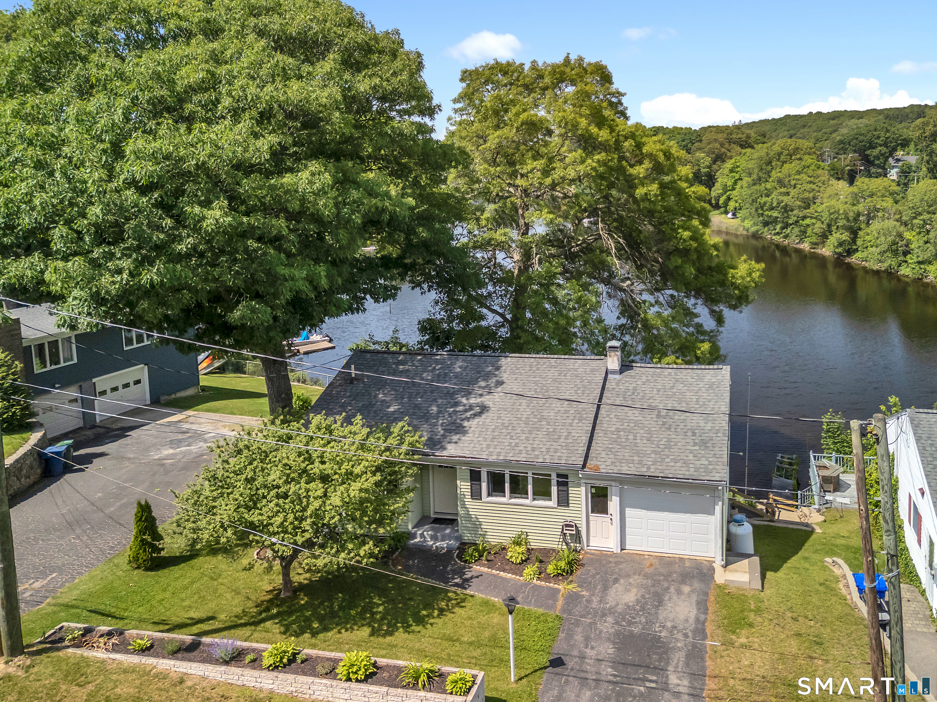 8 Cove View Drive