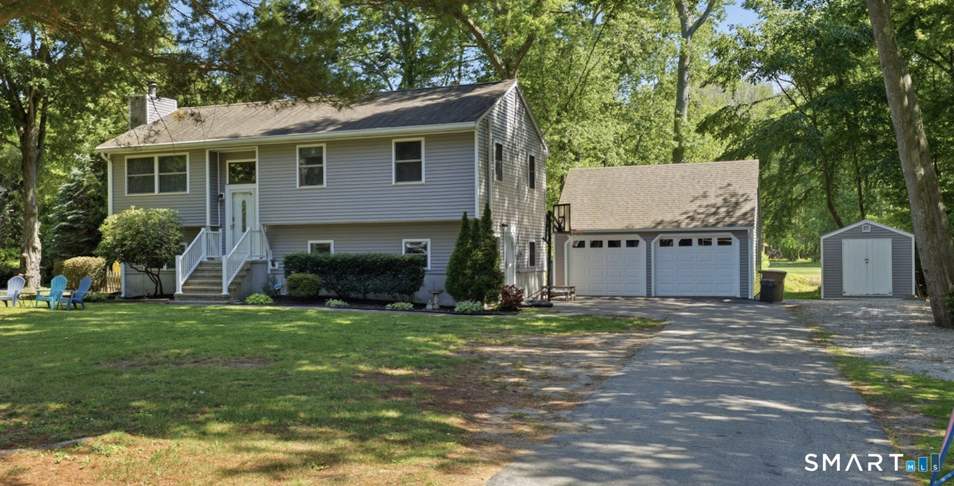 18 Old Black Point Road