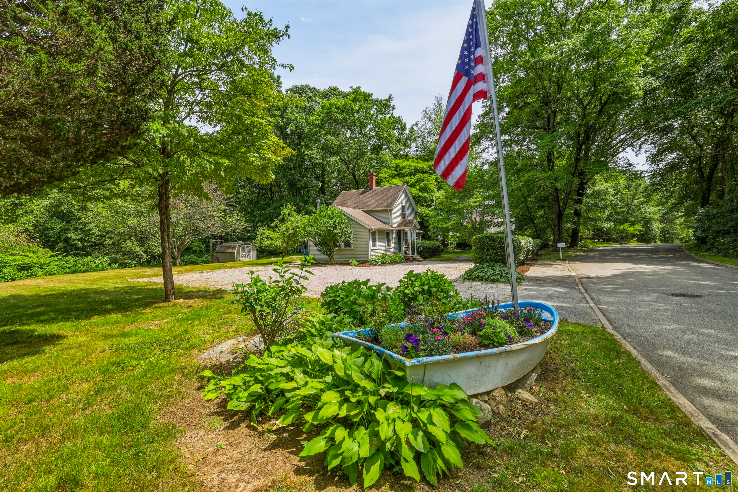 179 Niantic River Road