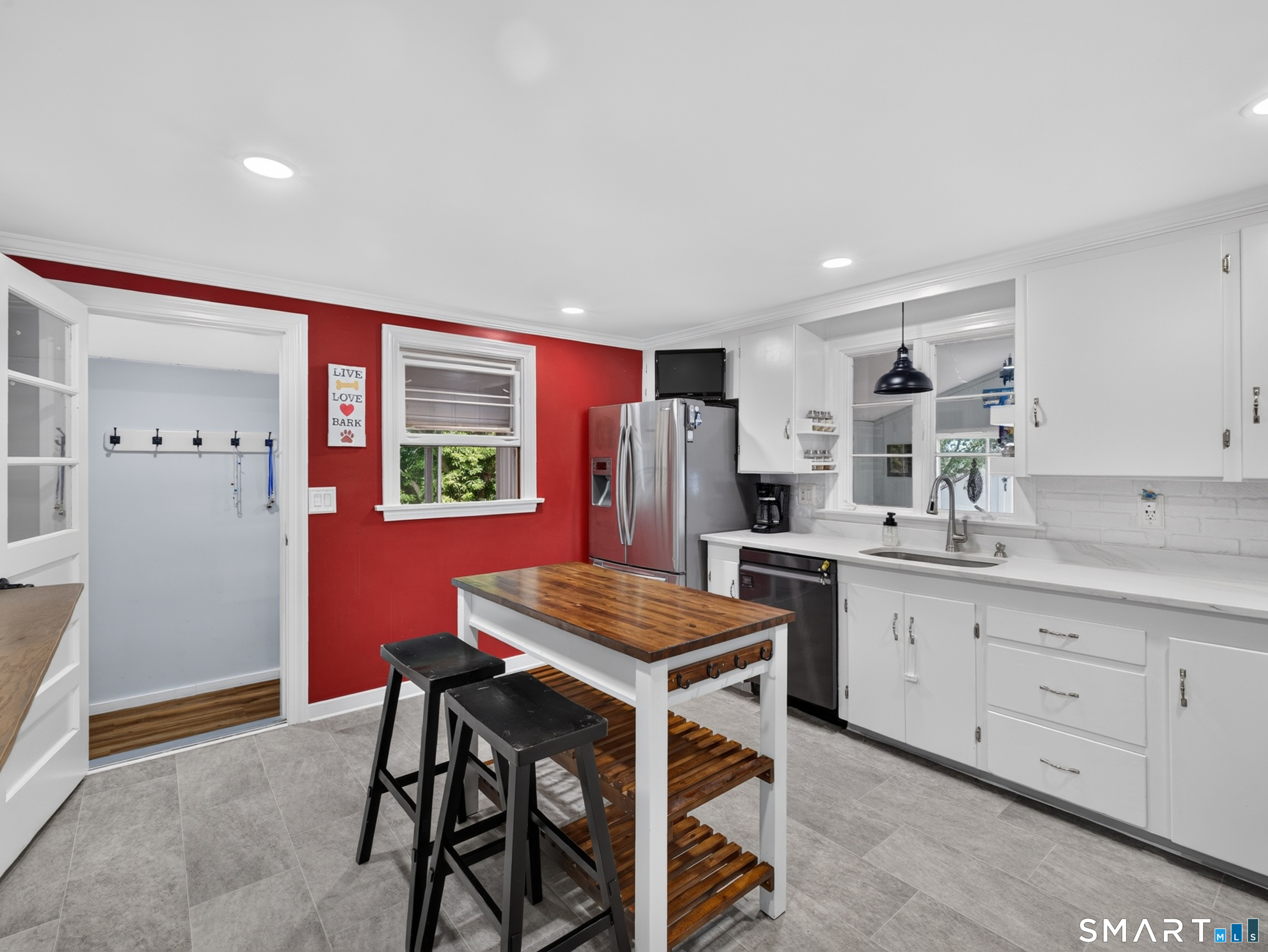 66 Newport Avenue