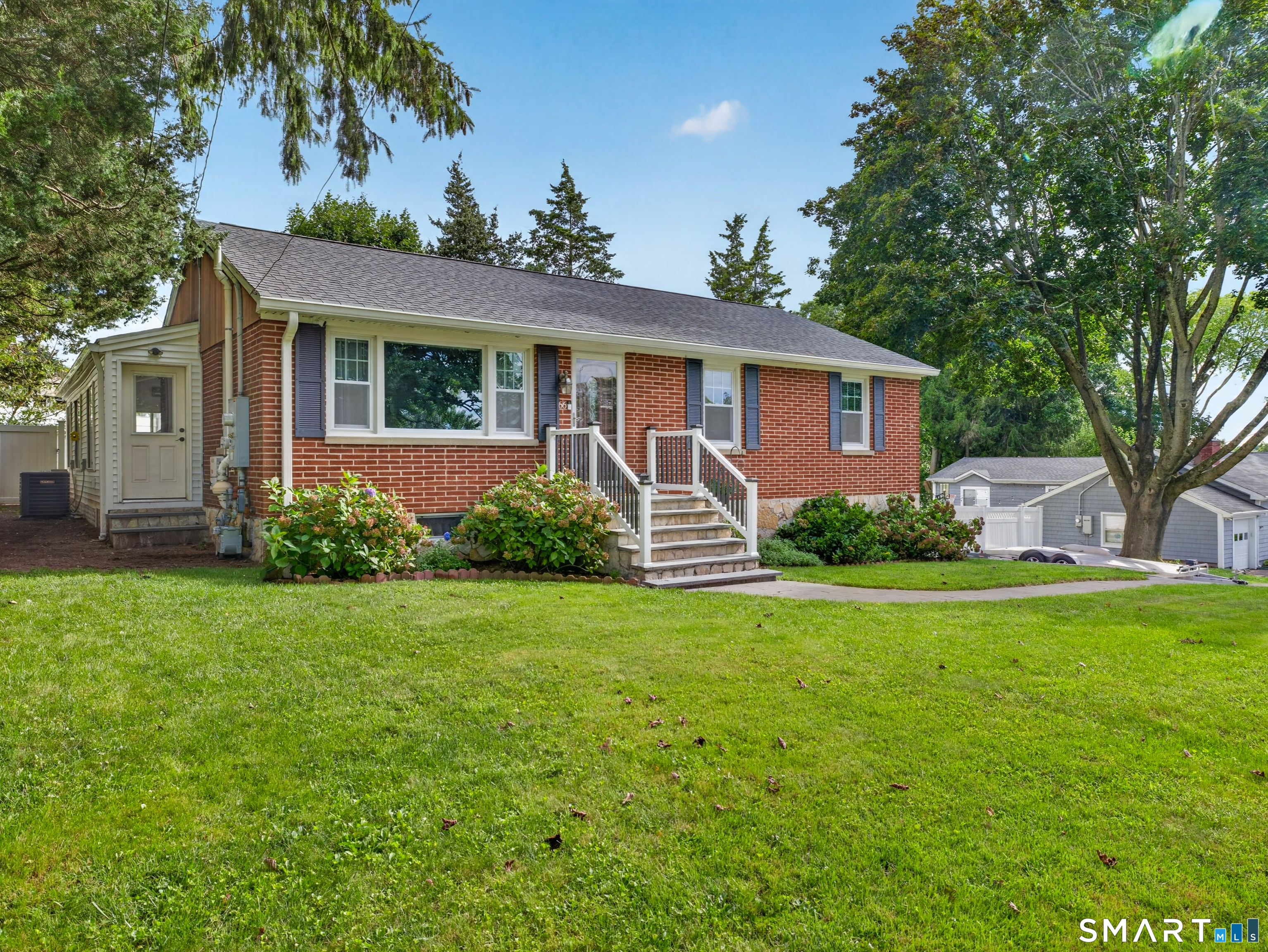 66 Newport Avenue