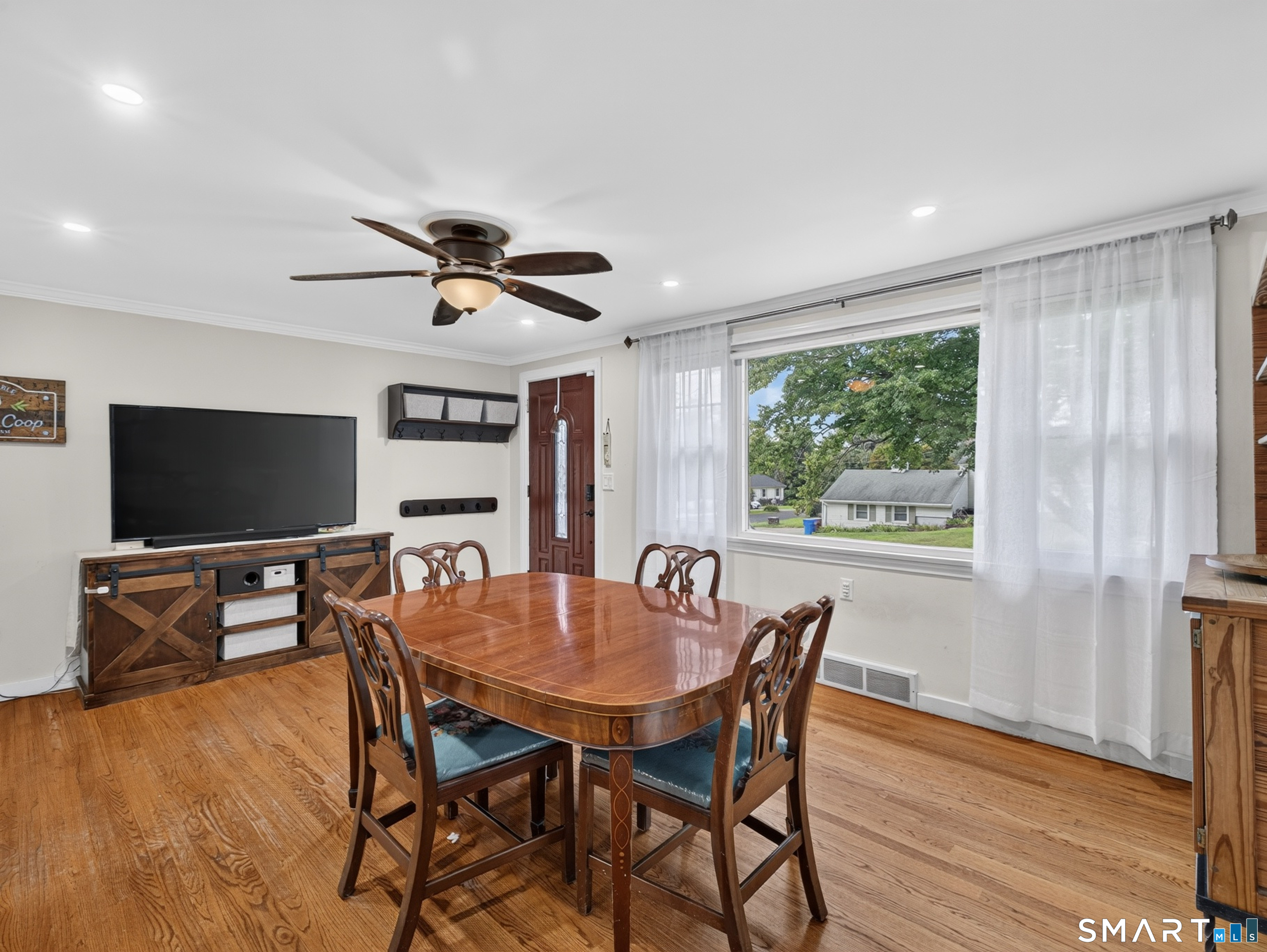 66 Newport Avenue