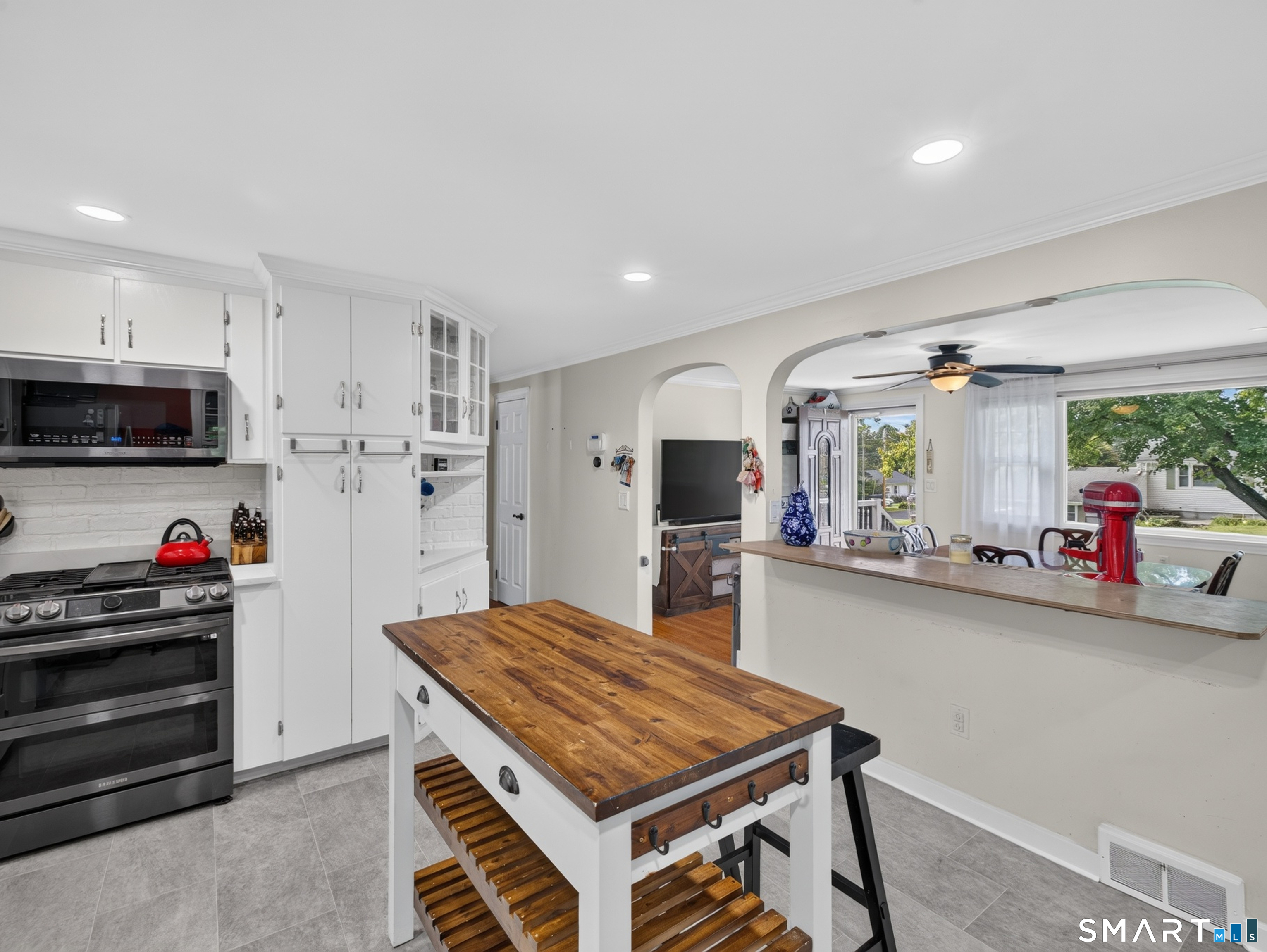 66 Newport Avenue