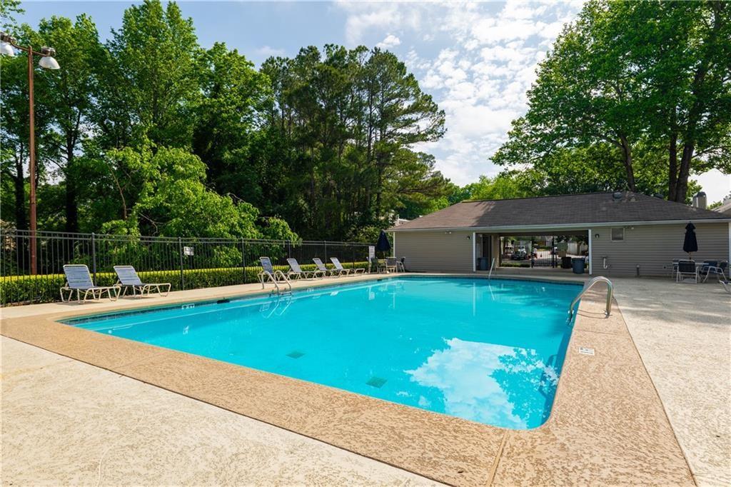1505 PLANTERS RIDGE Lane
