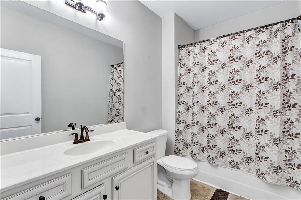 385 Hinton Chase Parkway