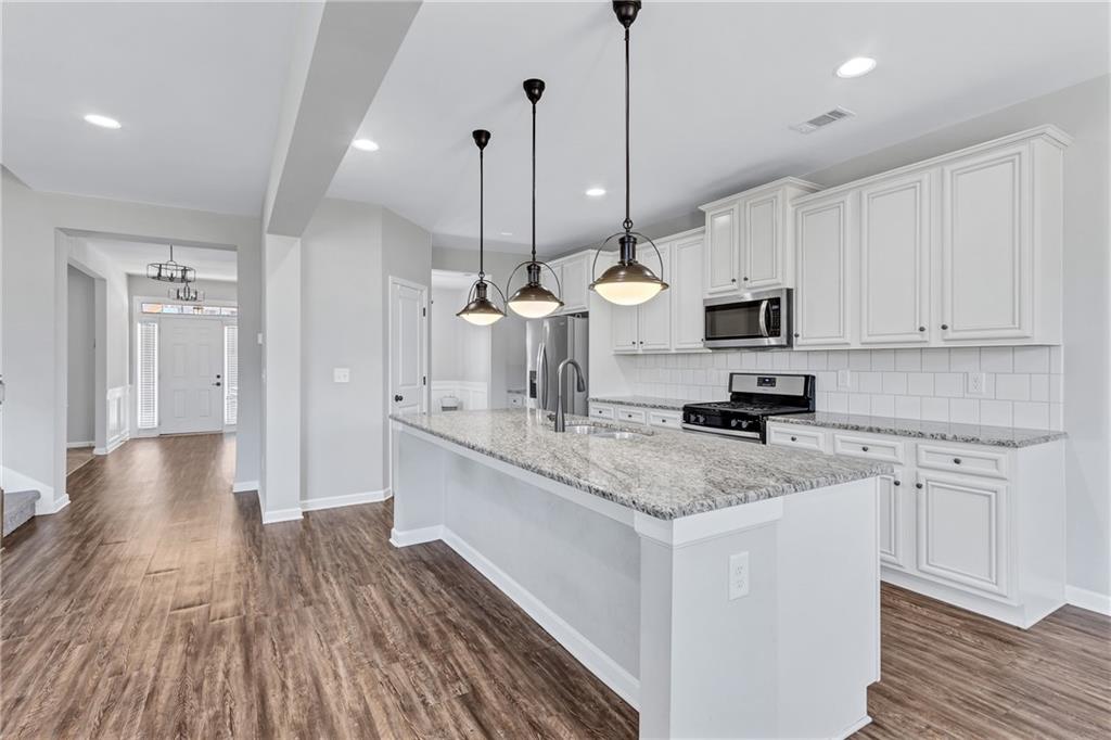 385 Hinton Chase Parkway