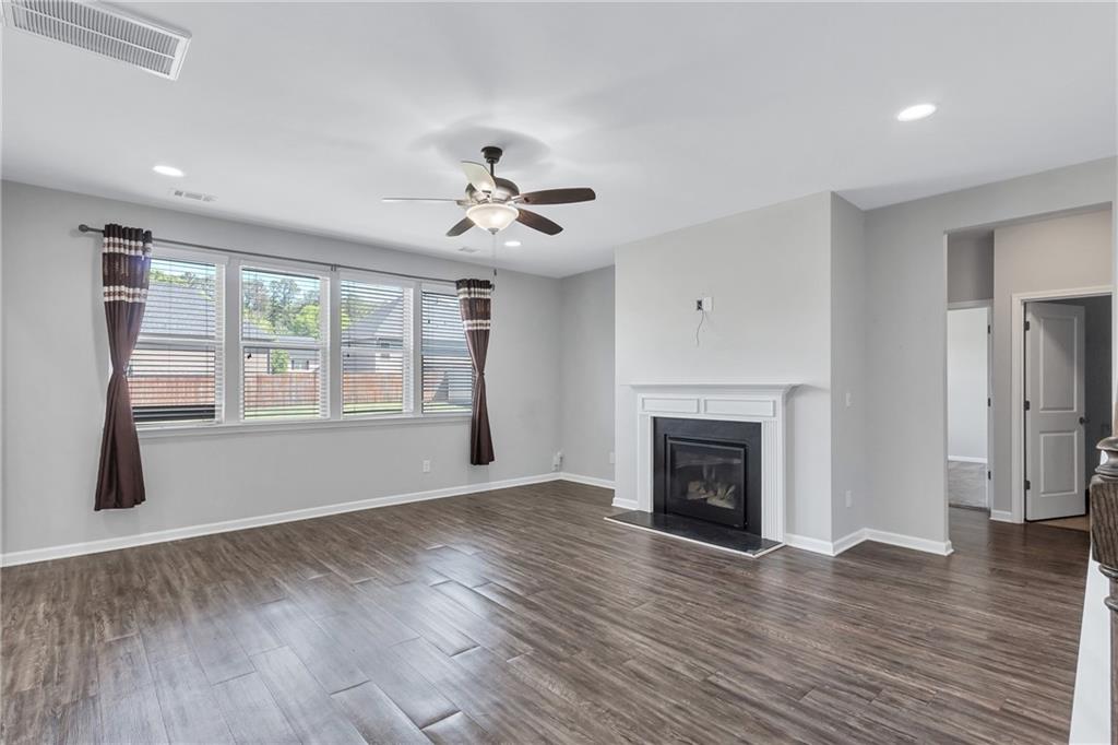 385 Hinton Chase Parkway