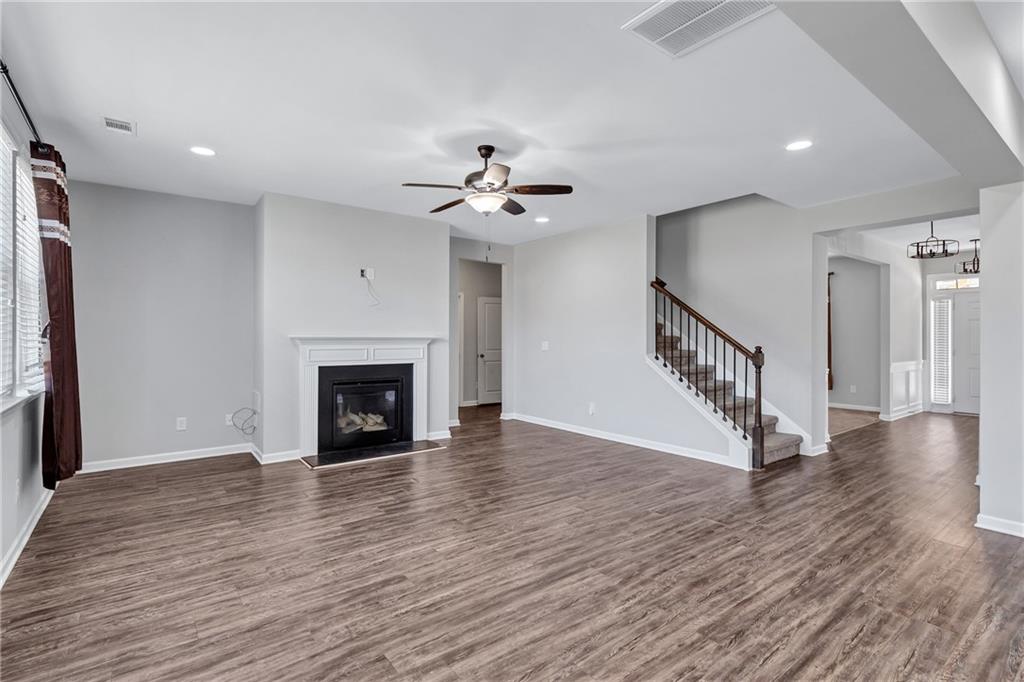 385 Hinton Chase Parkway