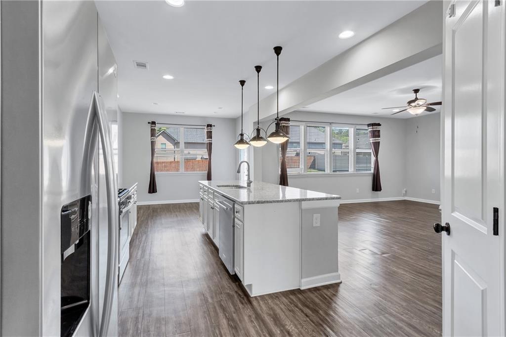 385 Hinton Chase Parkway