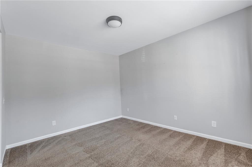 385 Hinton Chase Parkway