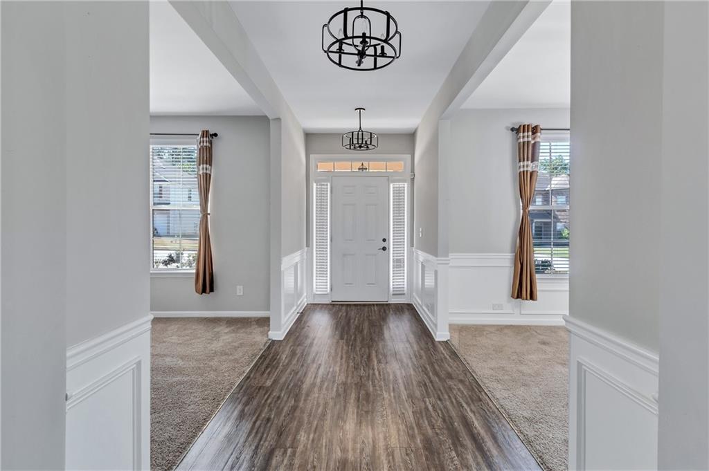 385 Hinton Chase Parkway