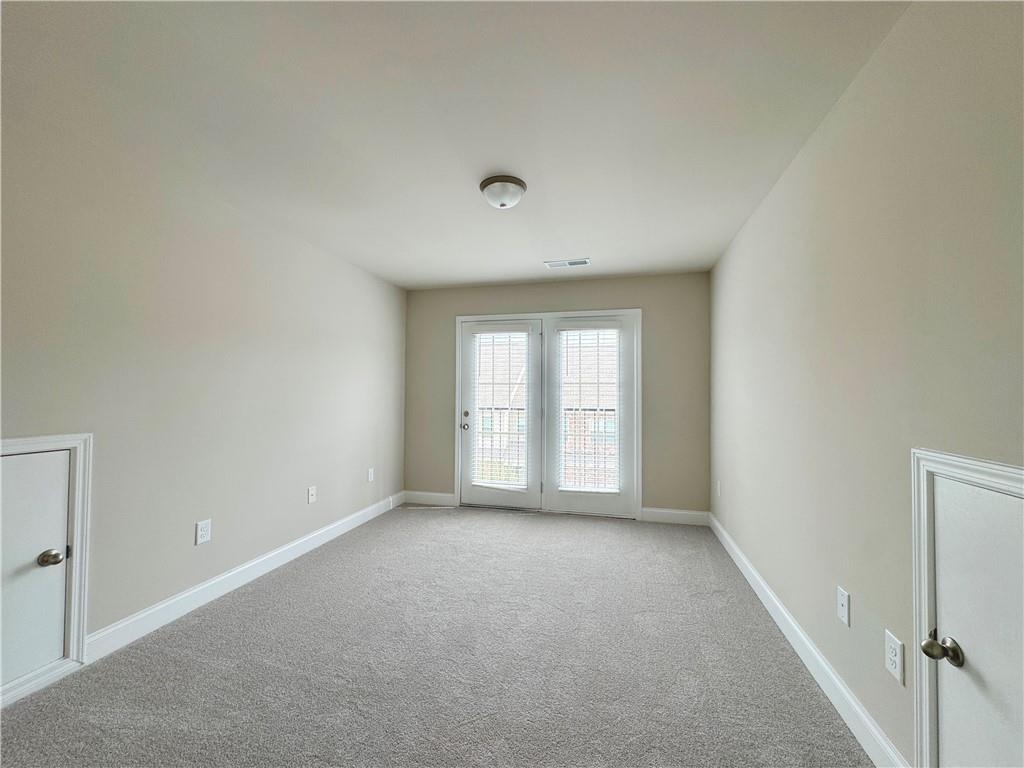 2020 Manor Pointe Drive, Drive Unit 19