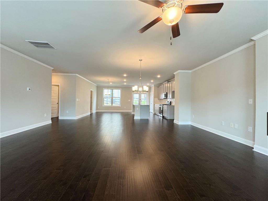 2020 Manor Pointe Drive, Drive Unit 19