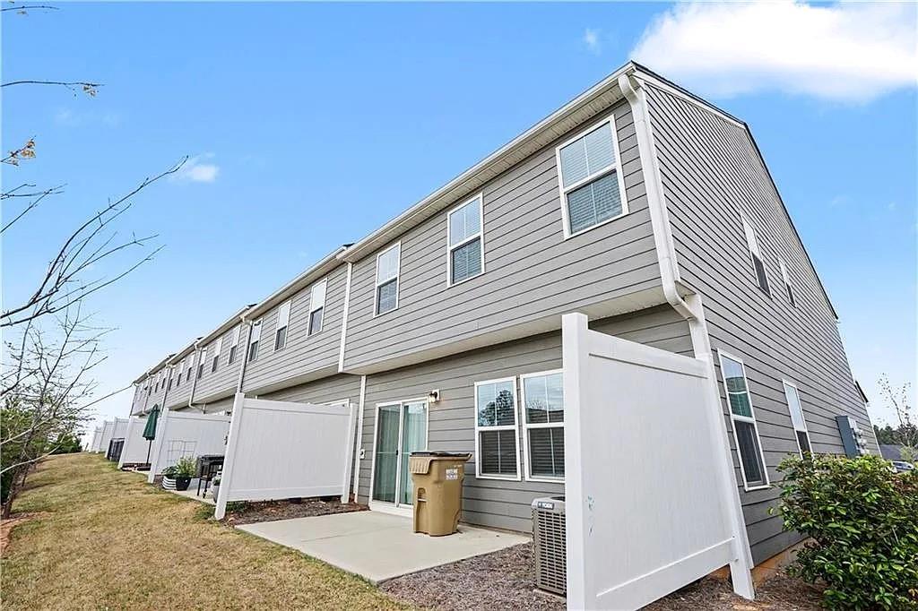 136 Salt Lake Lane Lane