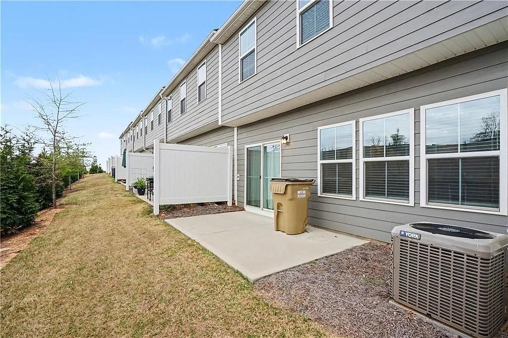 136 Salt Lake Lane Lane