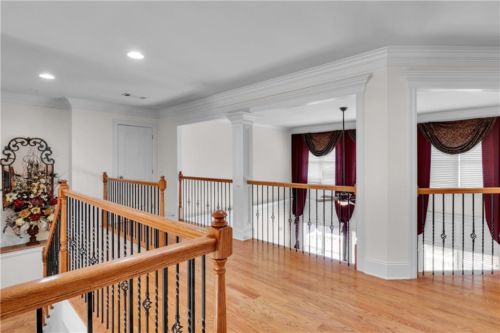 1020 Cranbrook Glen Lane