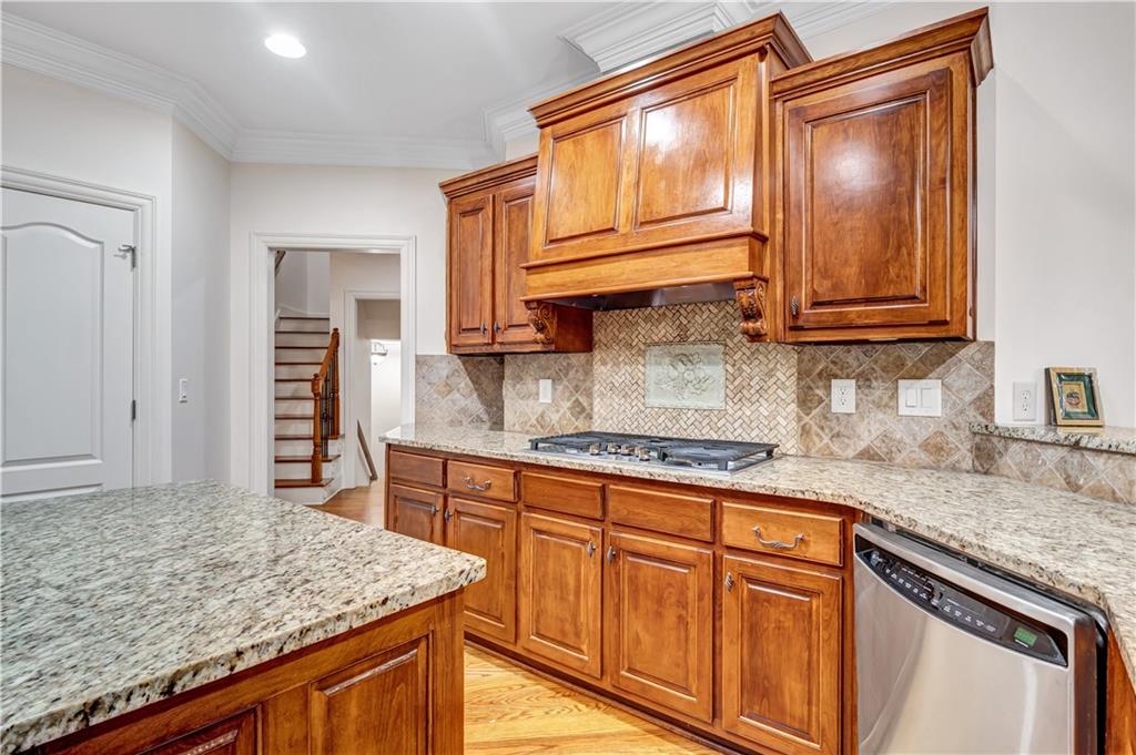 1020 Cranbrook Glen Lane