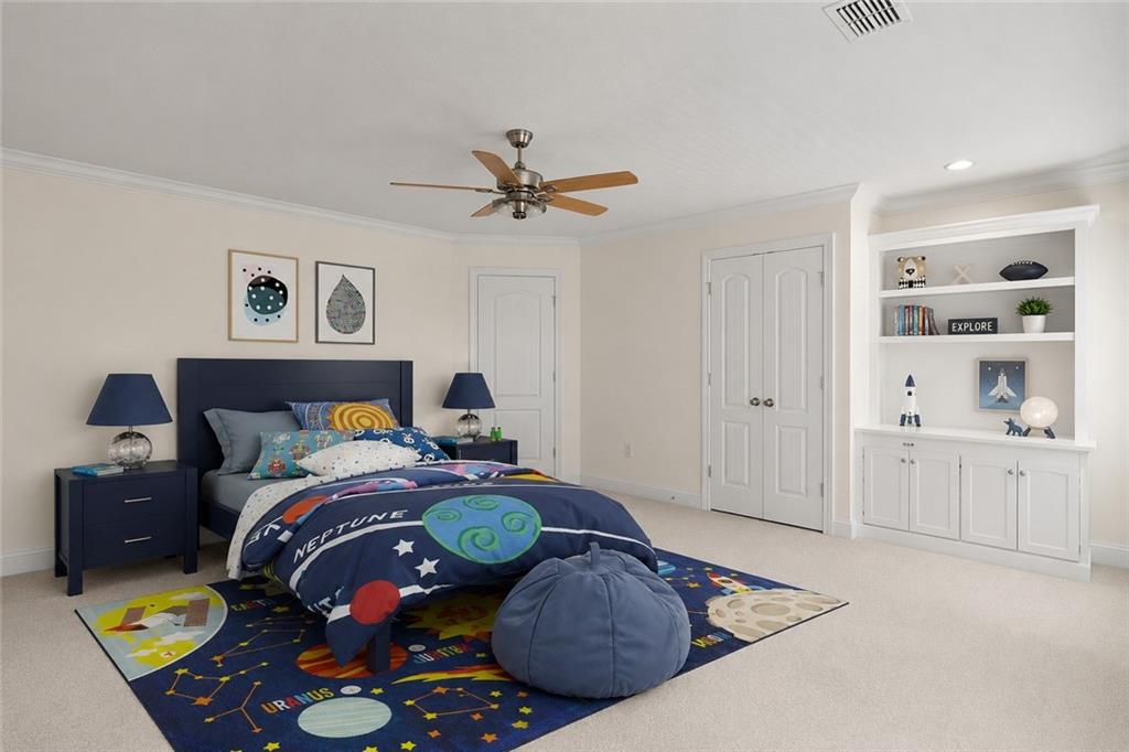1020 Cranbrook Glen Lane