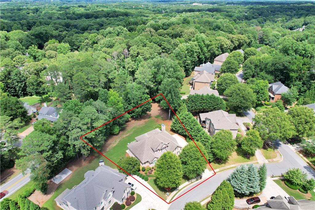 1020 Cranbrook Glen Lane
