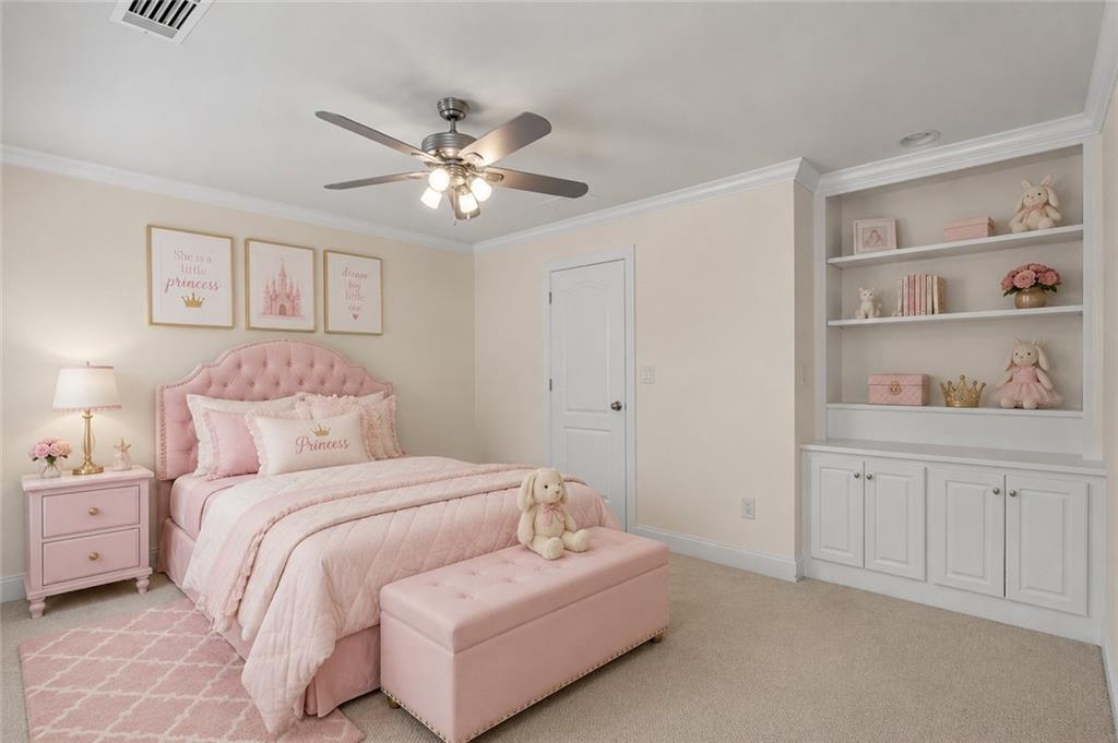 1020 Cranbrook Glen Lane