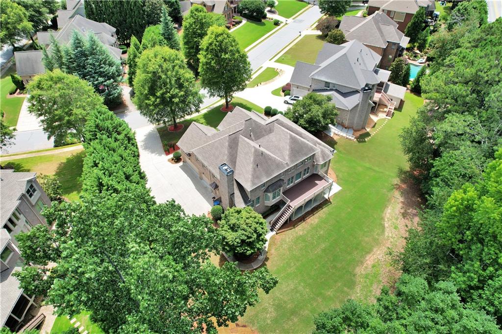 1020 Cranbrook Glen Lane