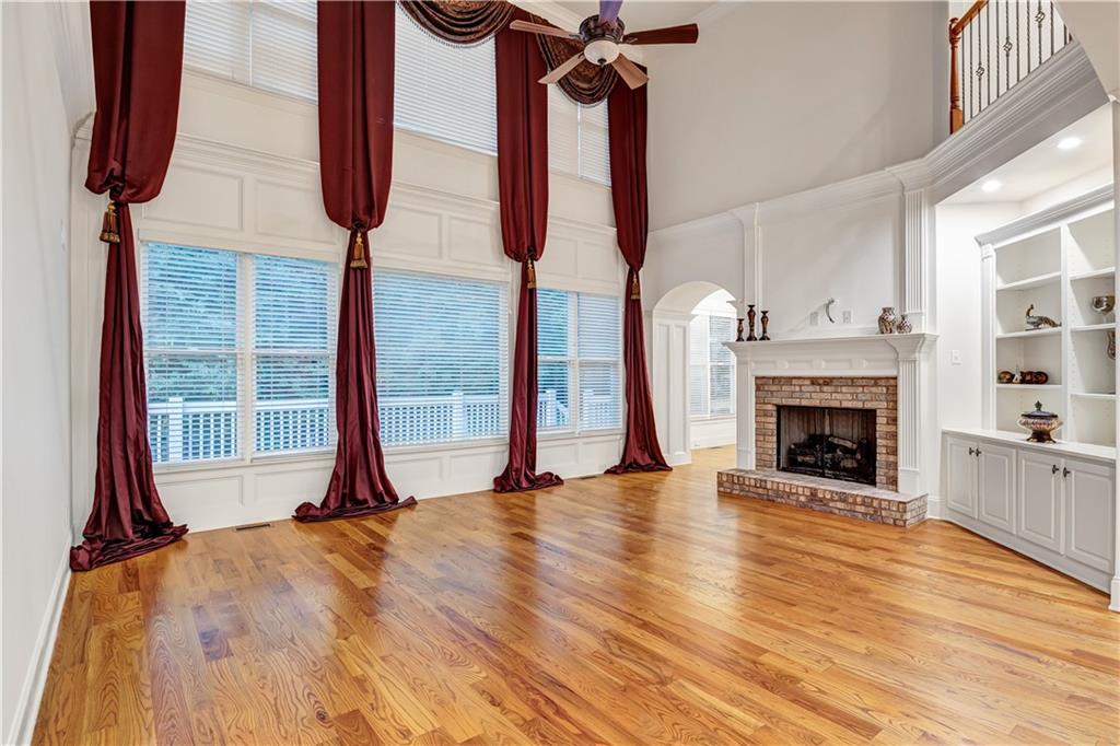 1020 Cranbrook Glen Lane