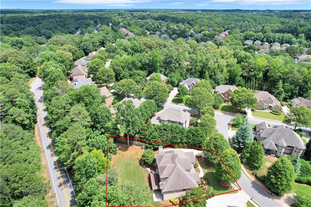 1020 Cranbrook Glen Lane