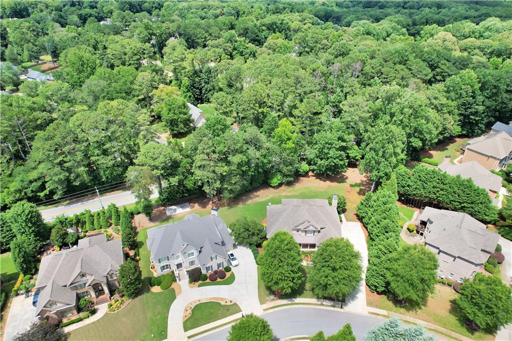 1020 Cranbrook Glen Lane