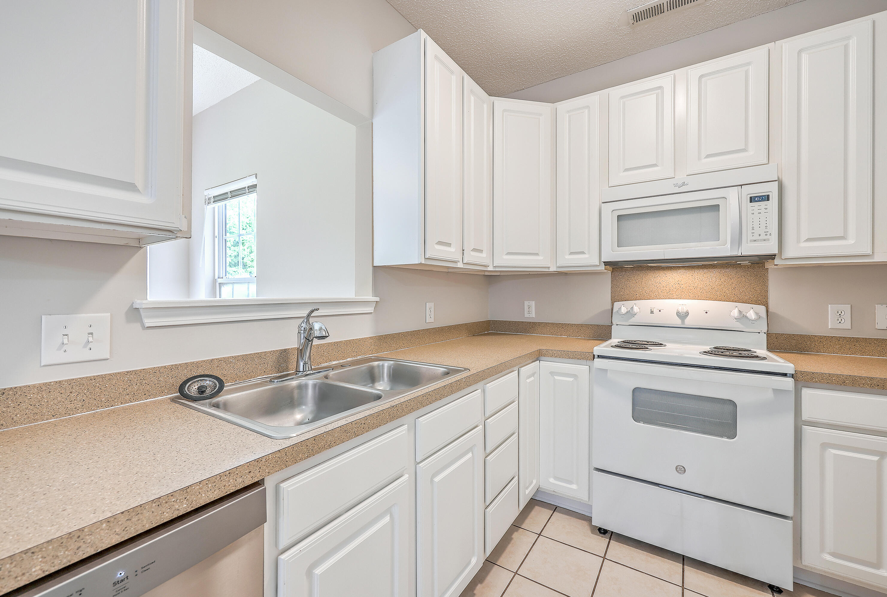 137 Lynches River Drive