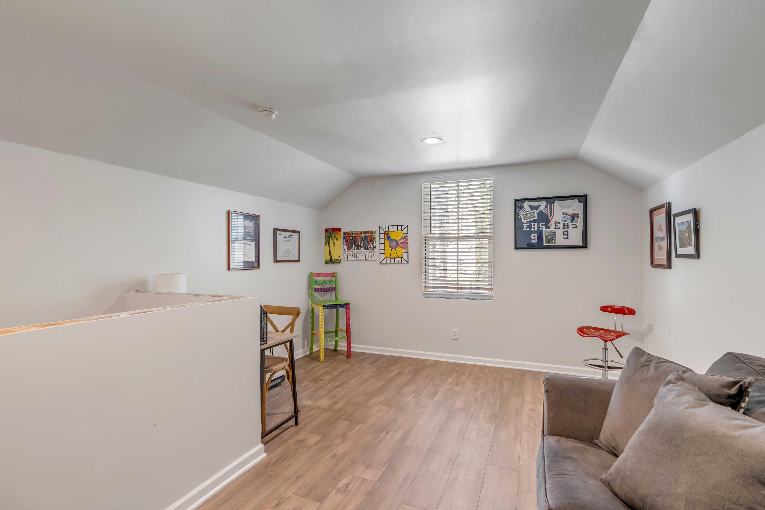 1864 Dogwood Road