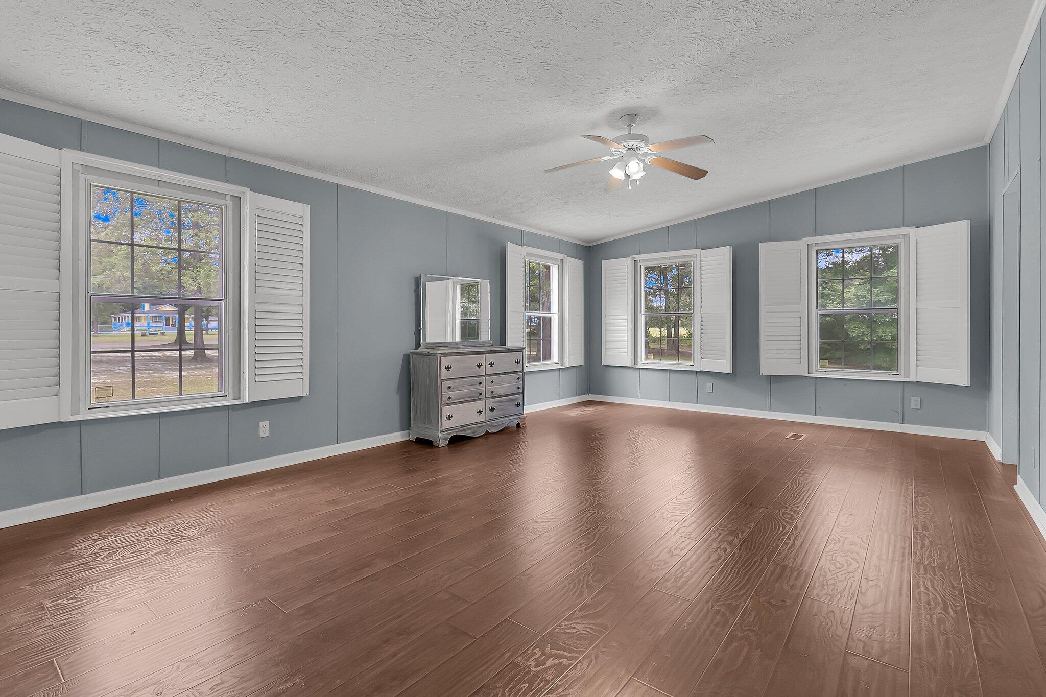 392 Harley Road