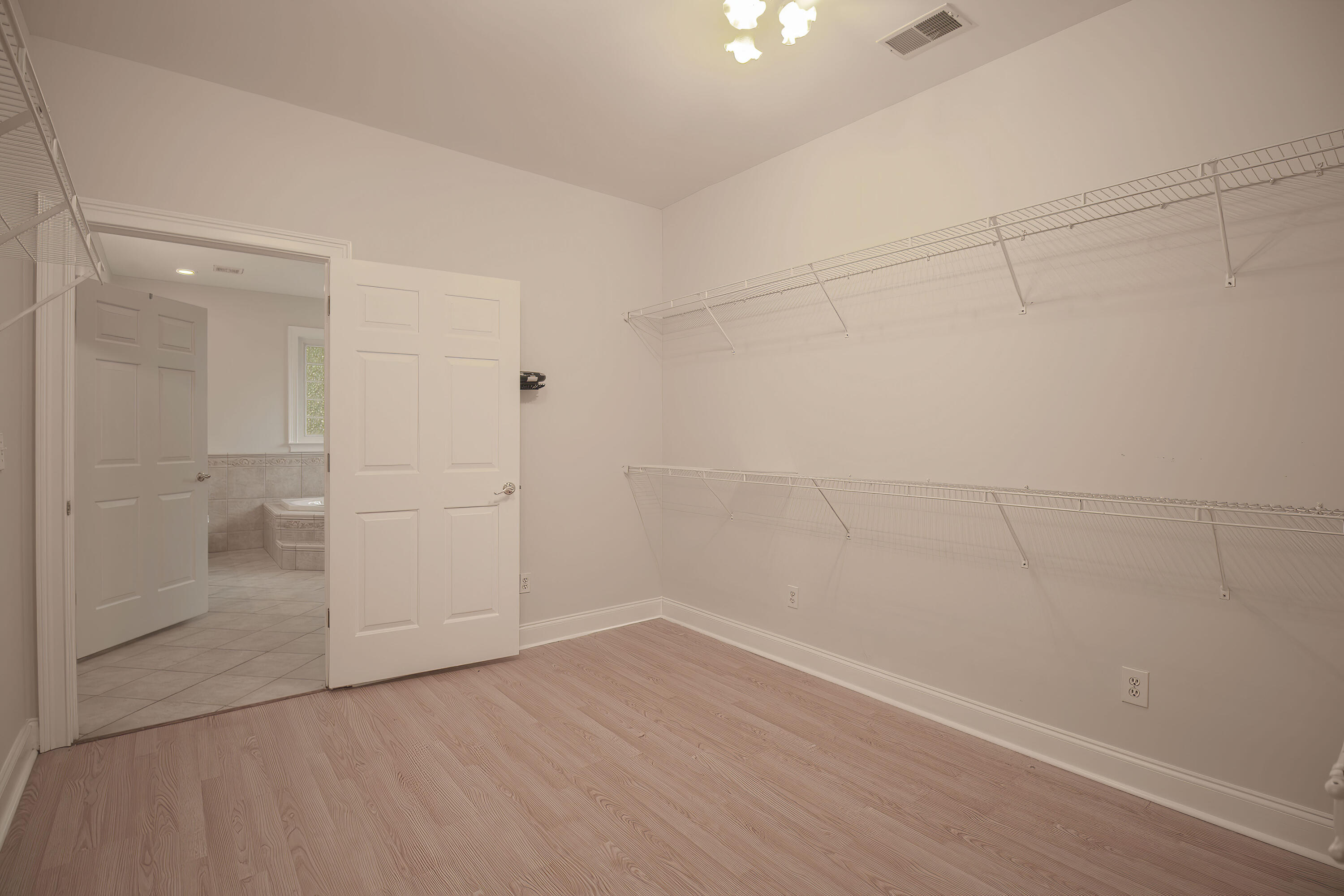 3283 Miller Drive
