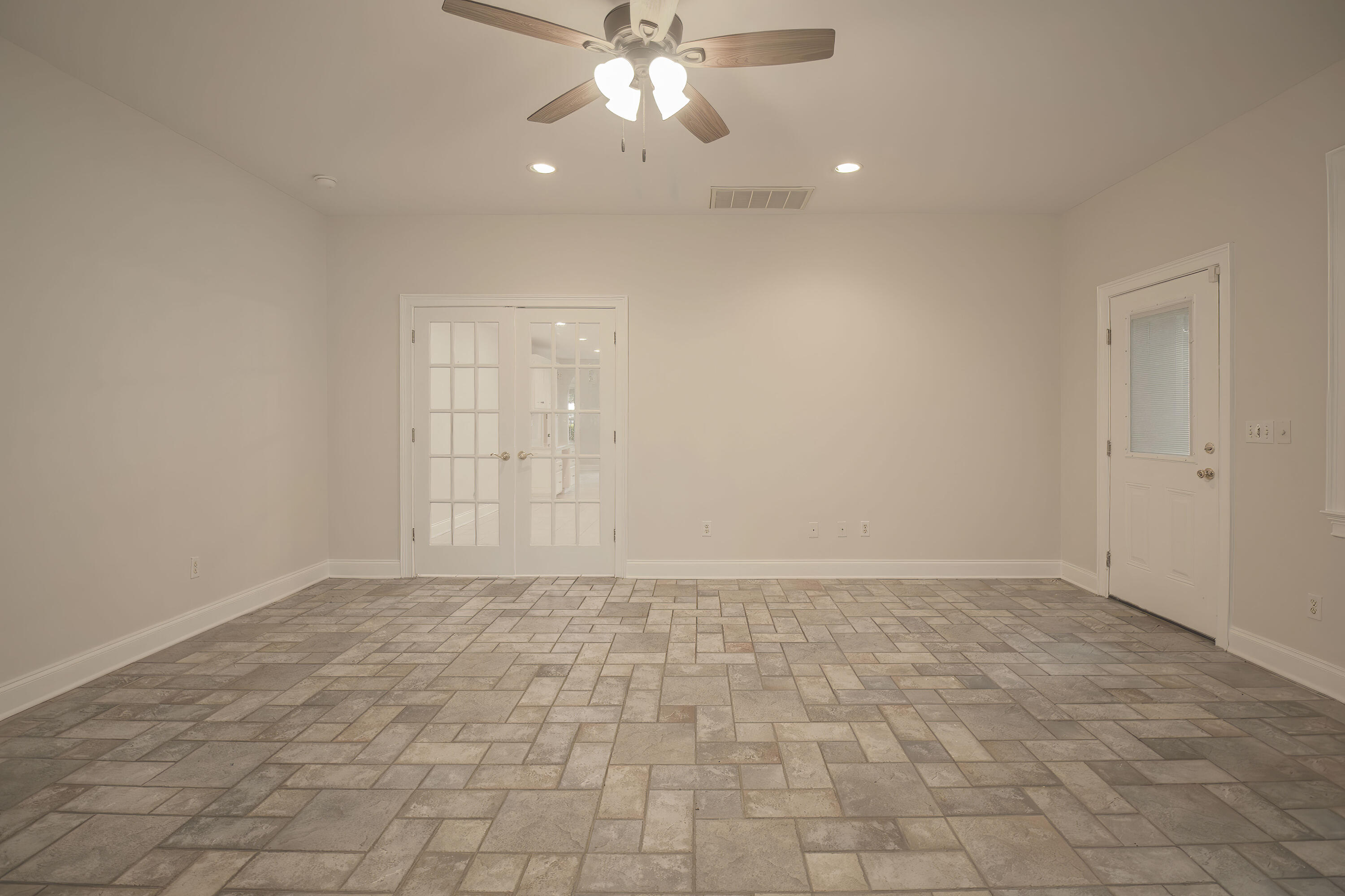 3283 Miller Drive