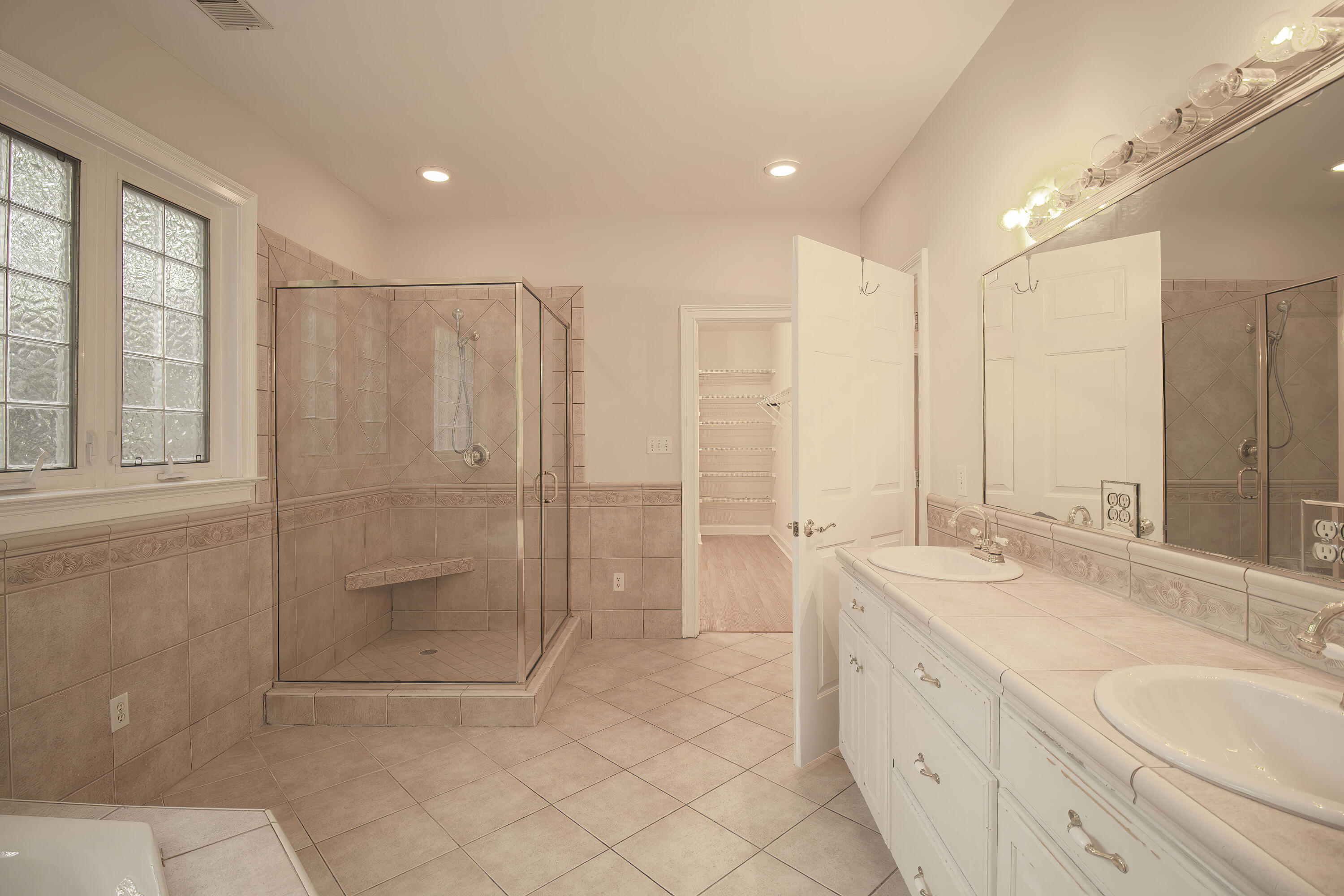 3283 Miller Drive