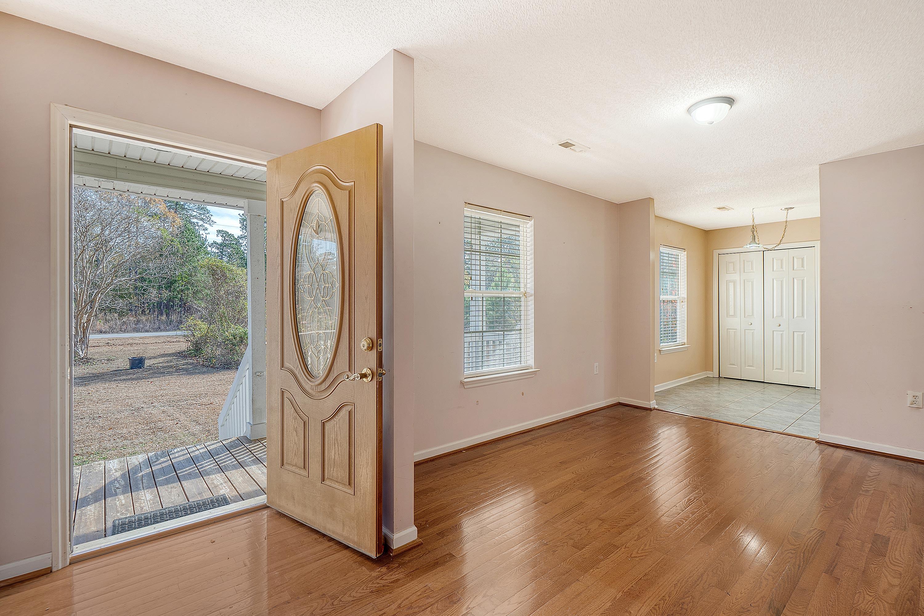 964 Short Cut Road