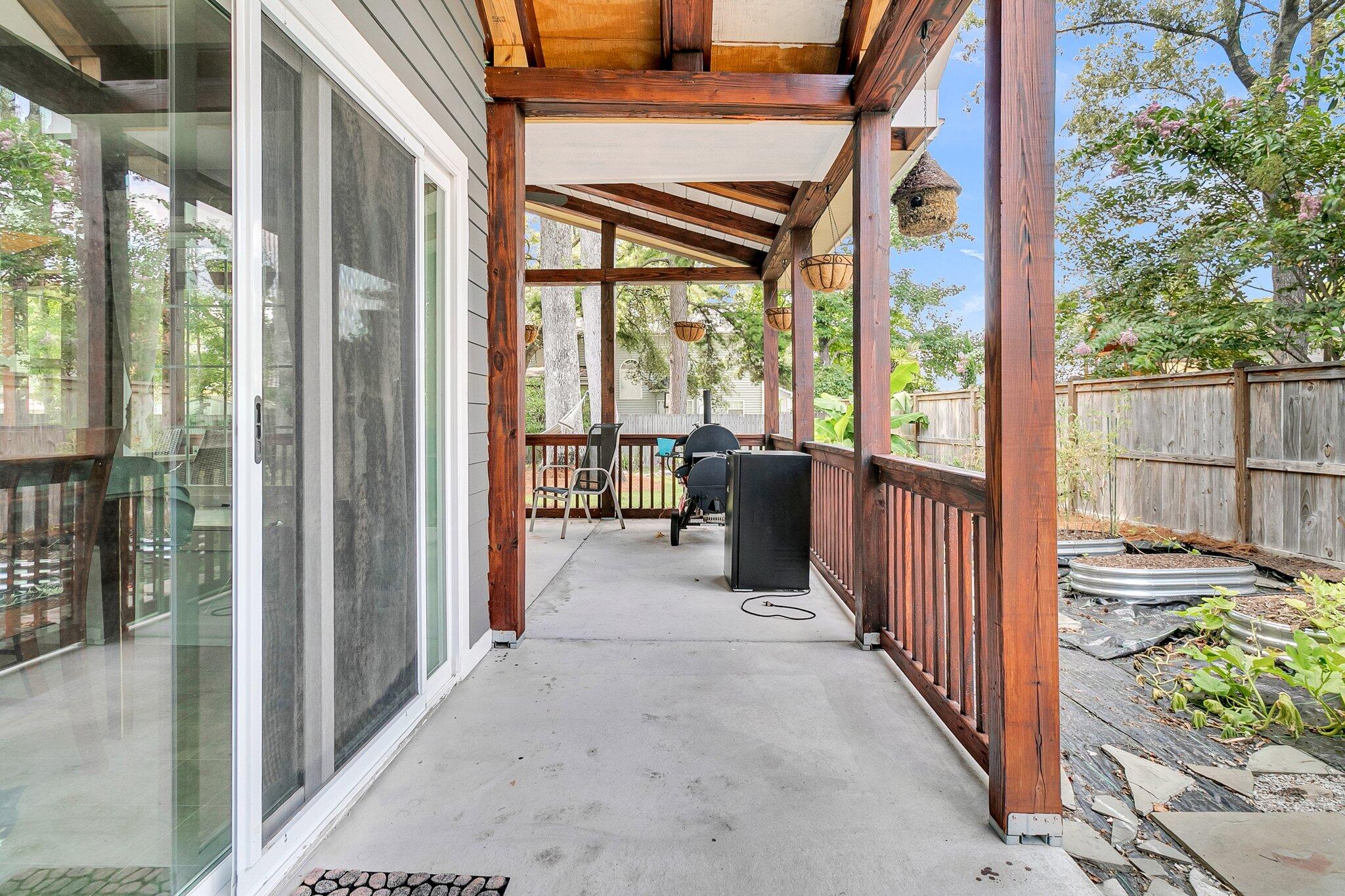 8176 Governors Walk