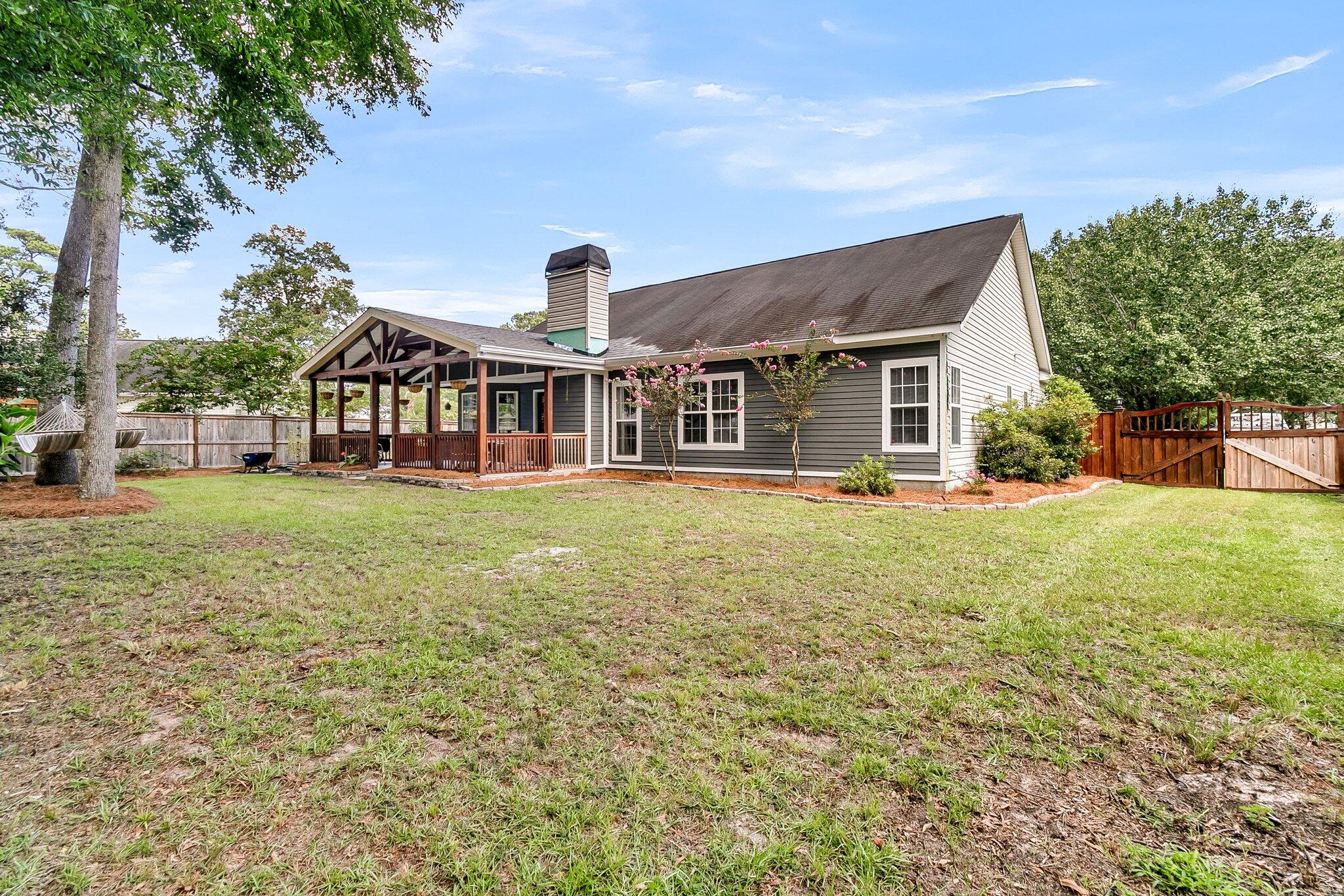 8176 Governors Walk