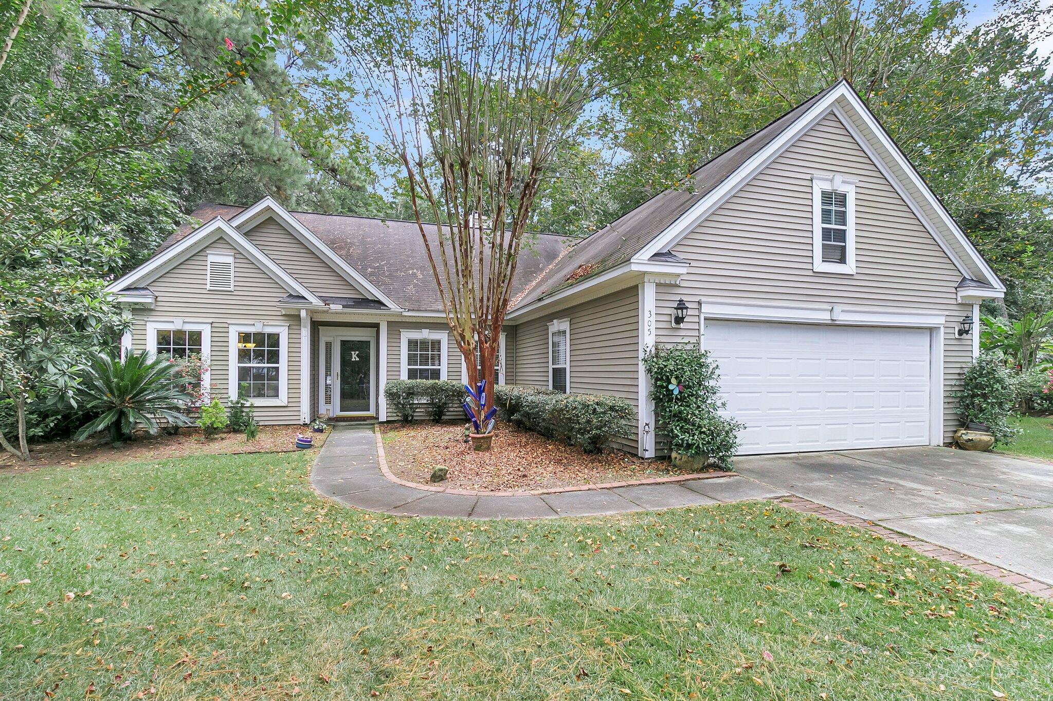 305 Oleander Way