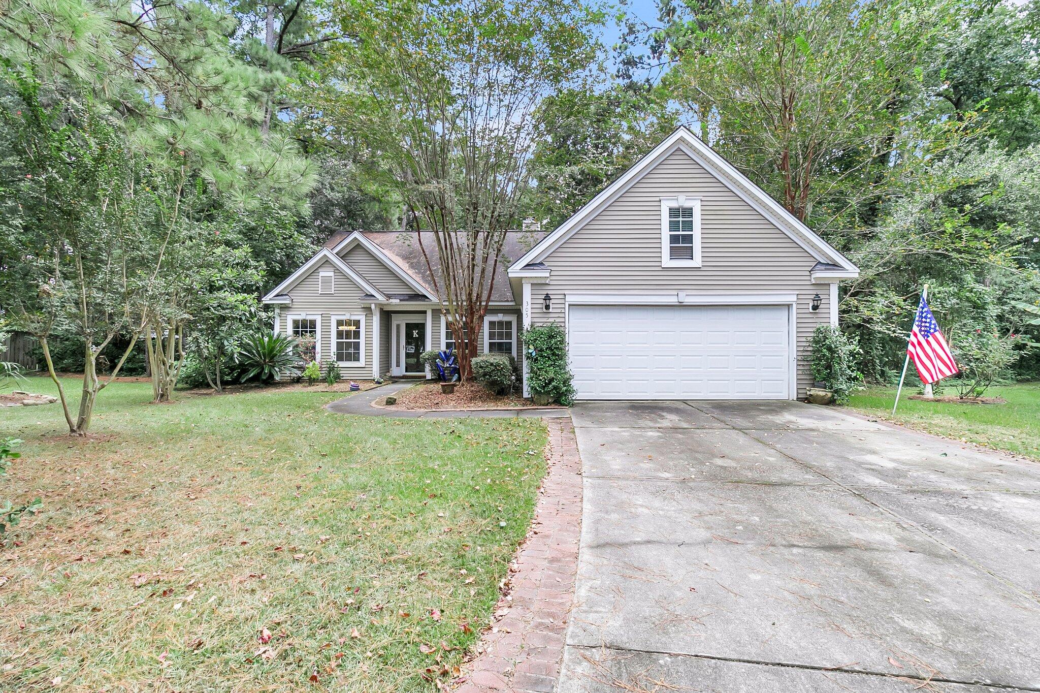 305 Oleander Way