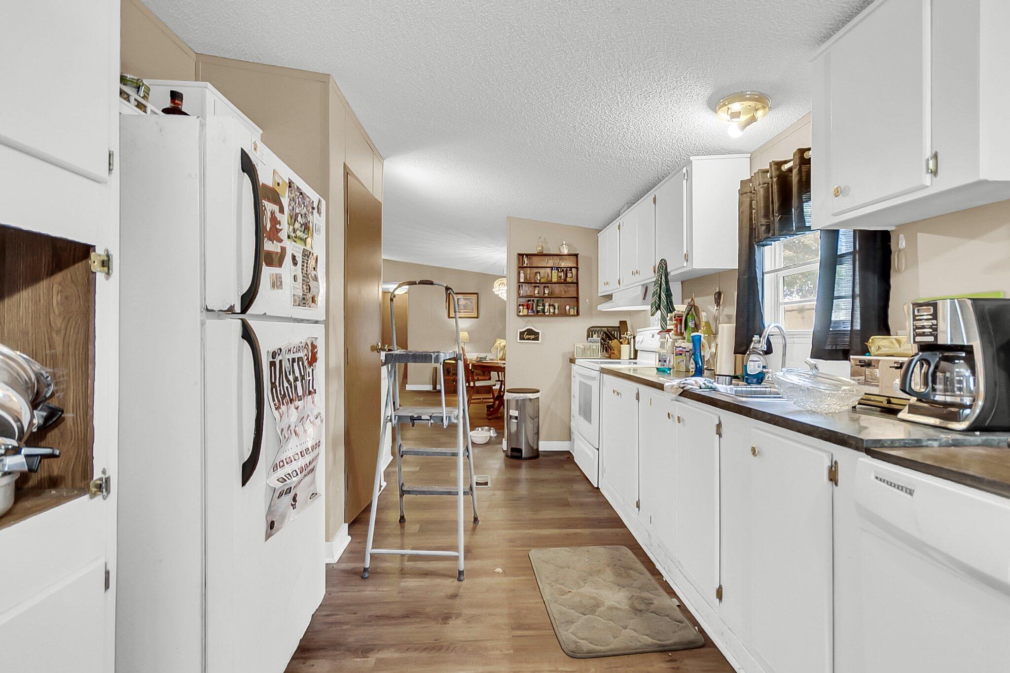 1635 Pocahontas Circle