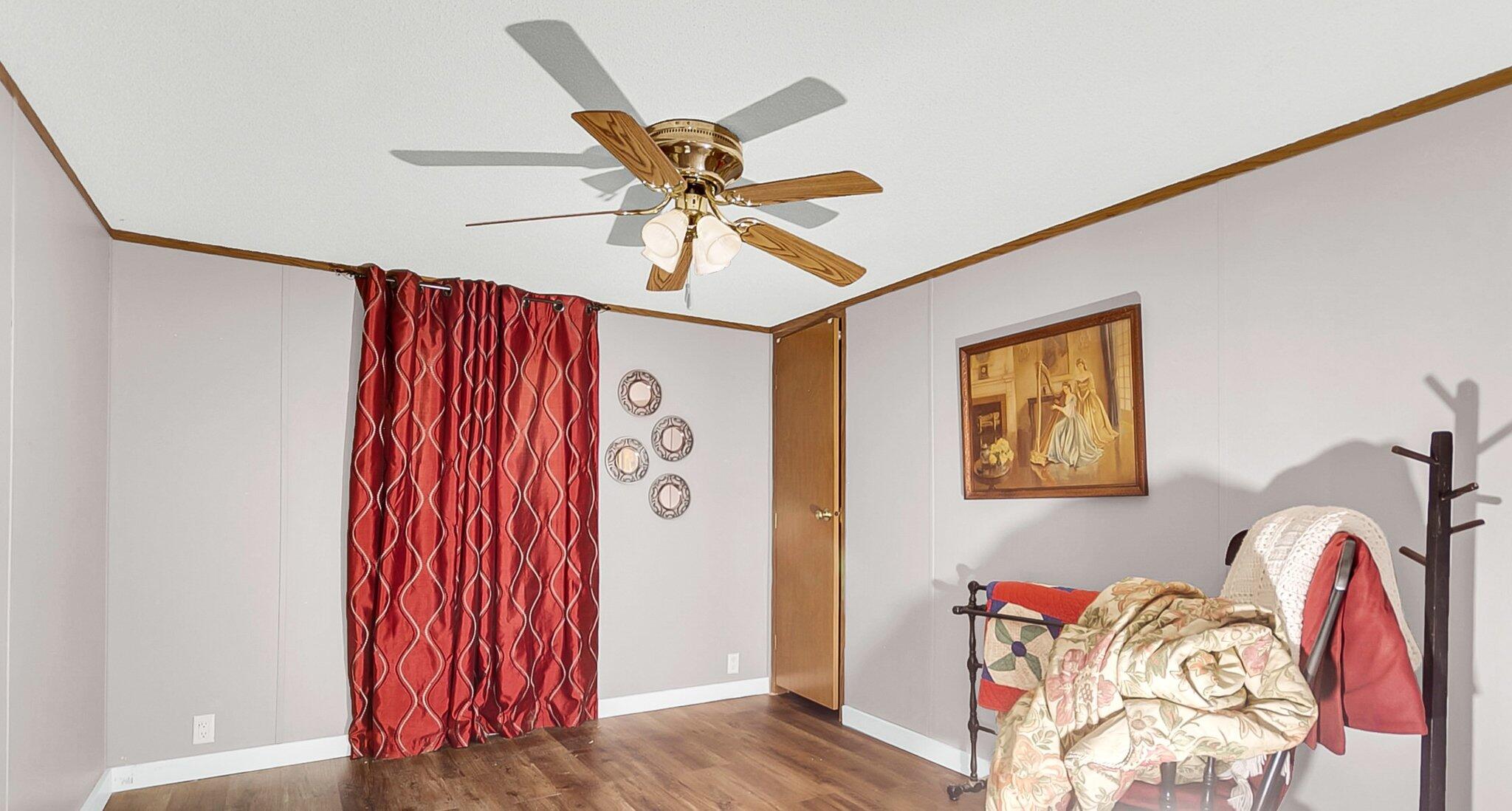 1635 Pocahontas Circle