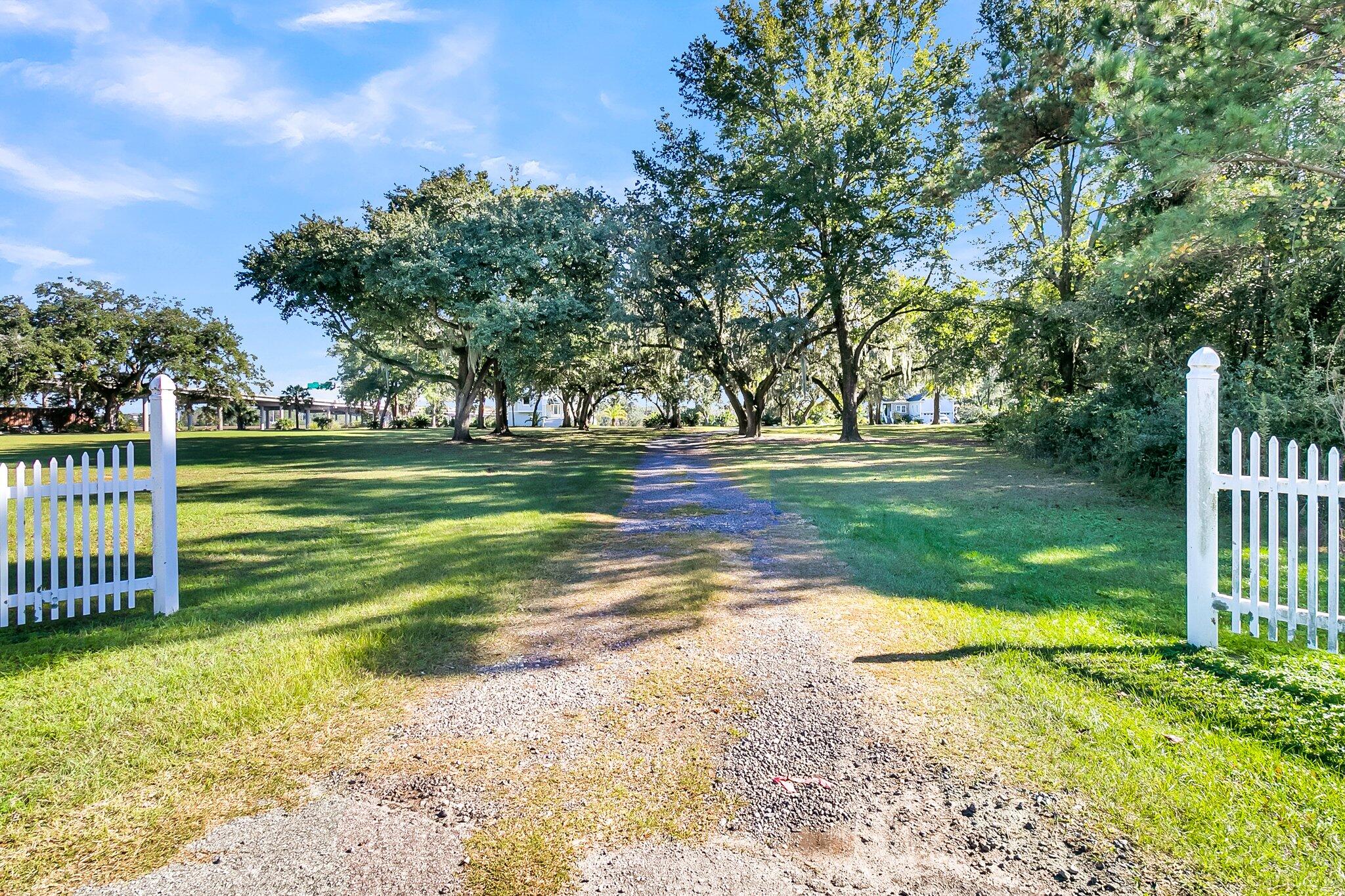 1109 Pinefield Drive